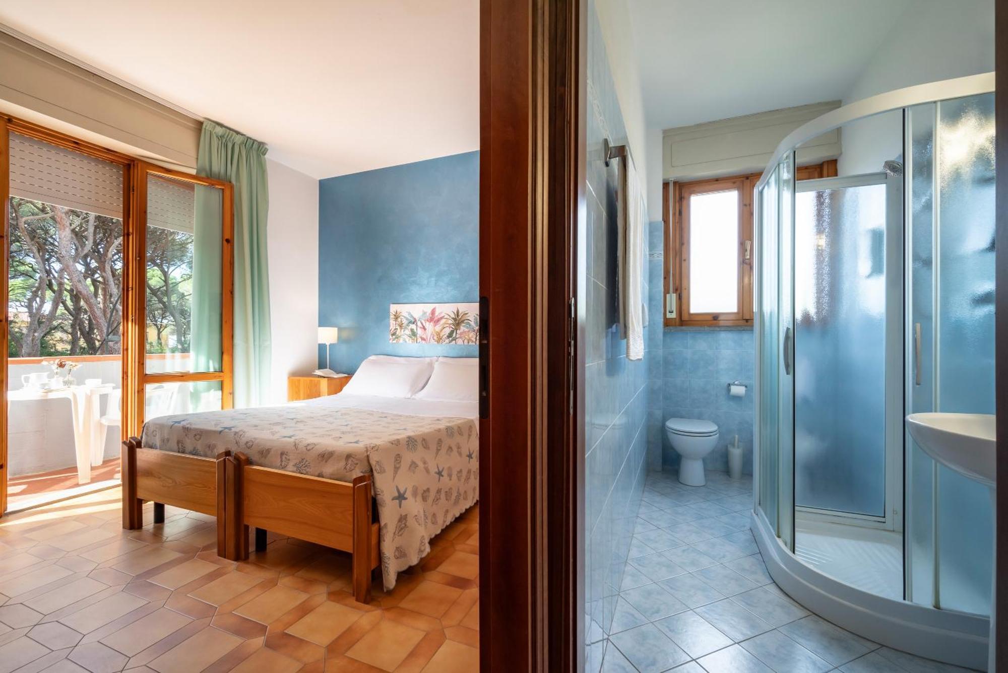 Hotel Parco Dei Pini - 100Mt Dal Mare Follonica Buitenkant foto